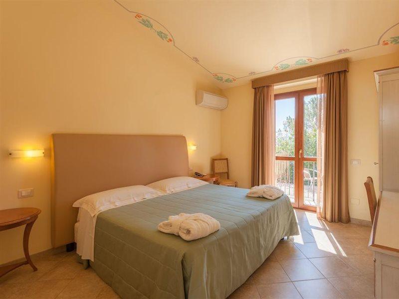 Hotel Saturno Fonte Pura Saturnia Exterior foto